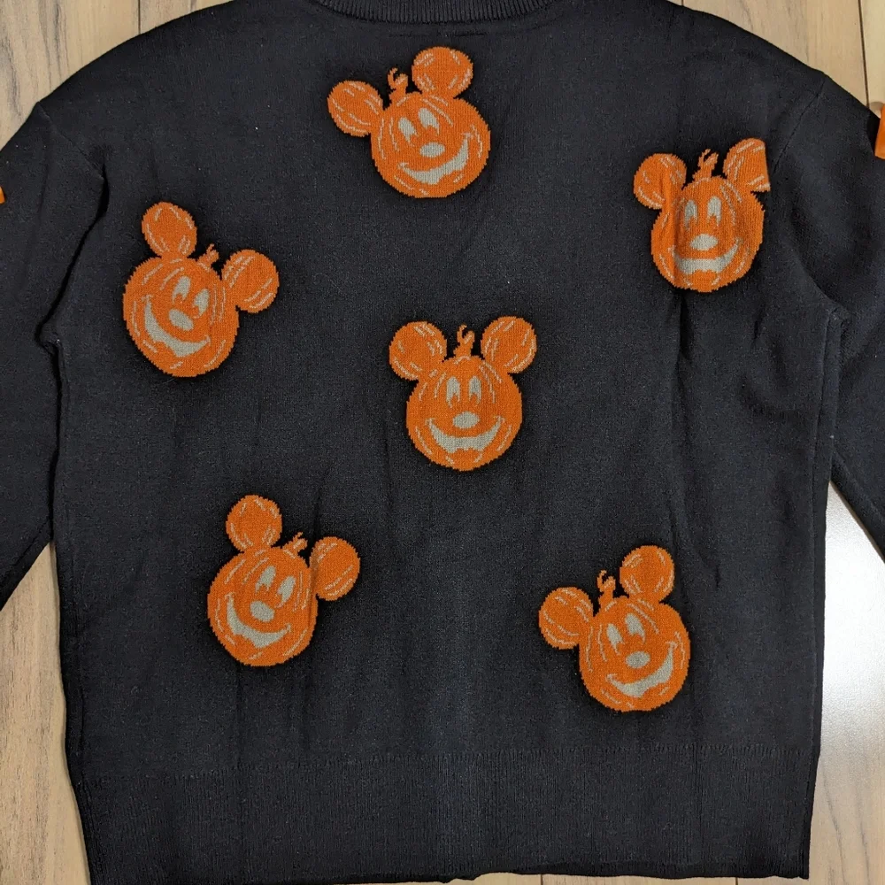 NWT! Disney Parks Her Universe Halloween Mickey Mouse Pumpkin Ribbon Cardigan M - Picture 14 of 16